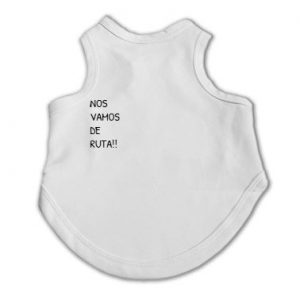 Camiseta para perro blanca con la leyenda "Nos vamos de ruta"